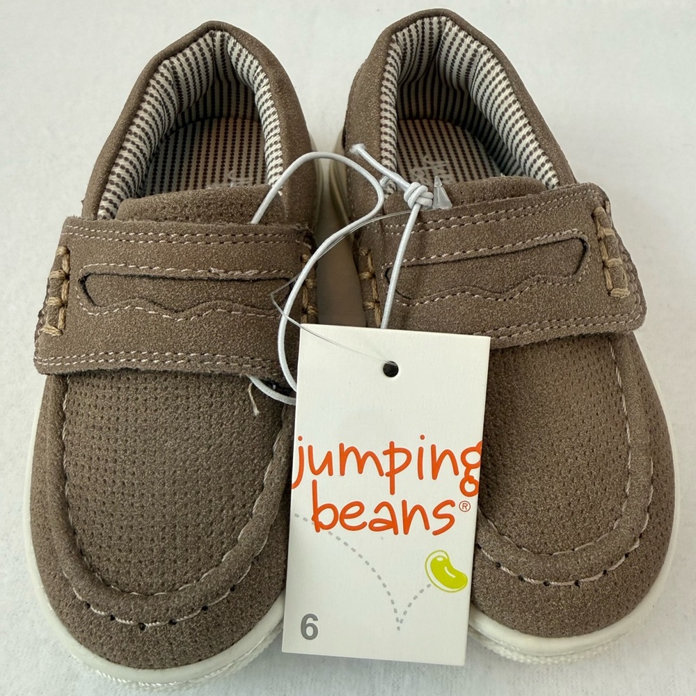 NWT- Jumping Beans Boys‎ Tan Toddler Kairo Moccasins size 6
